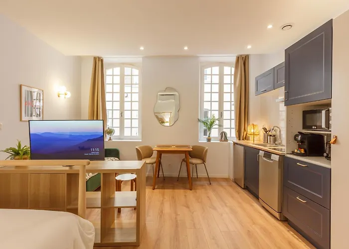 Daumas 1 - Cosy & Διαμέρισμα *